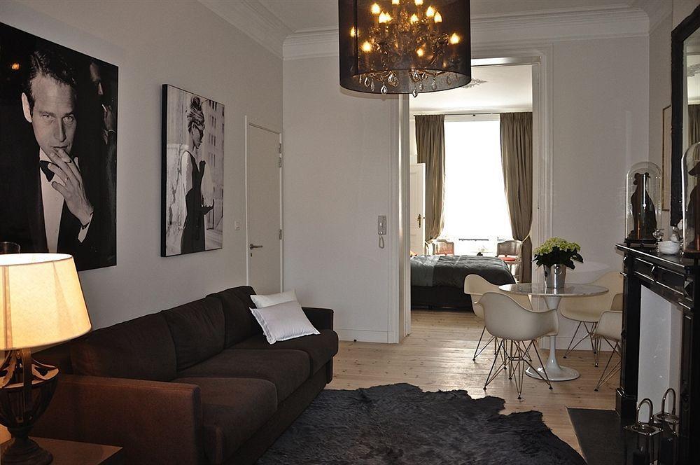 B&B Un Jardin En Ville Saint-Gilles Esterno foto