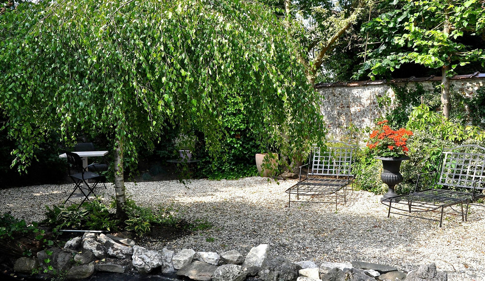 B&B Un Jardin En Ville Saint-Gilles Esterno foto