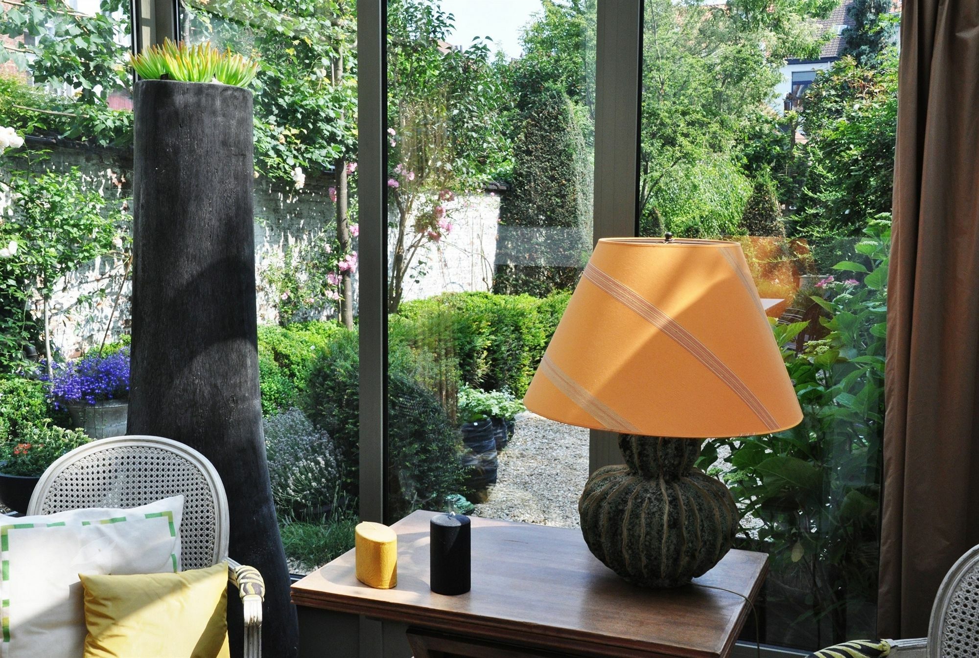 B&B Un Jardin En Ville Saint-Gilles Esterno foto